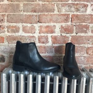 Vagabond Stella black leather Chelsea boot size 38